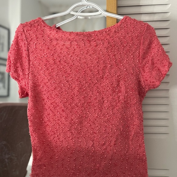 Cute pink textured top - Picture 4 of 7